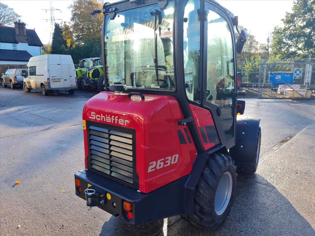 2630 COMPACT LOADER