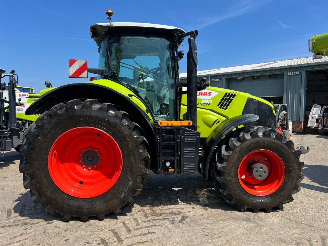 AXION 850