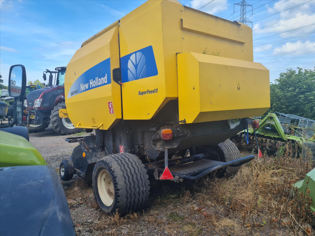 BR7060 BELT BALER