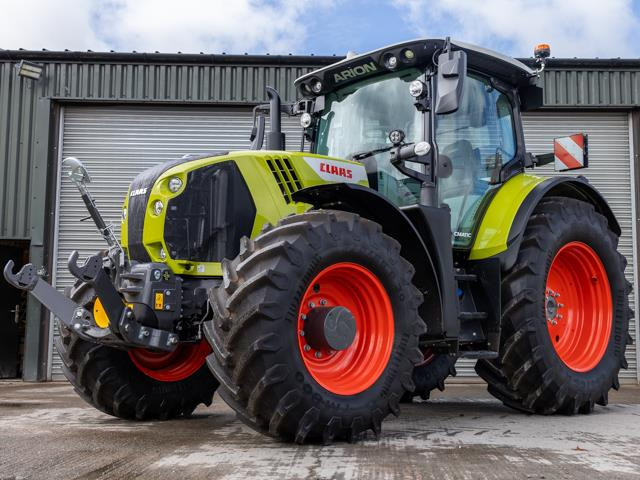 ARION 660 CMATIC - STAGE V FIRST CLAAS CMATIC FOCUS