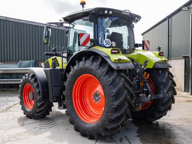 ARION 660 CMATIC - STAGE V FIRST CLAAS CMATIC FOCUS