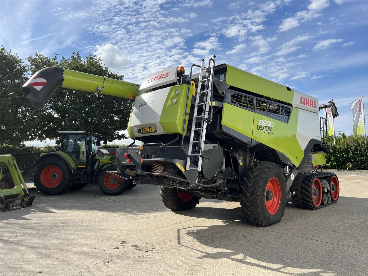 LEXION 8900 TT