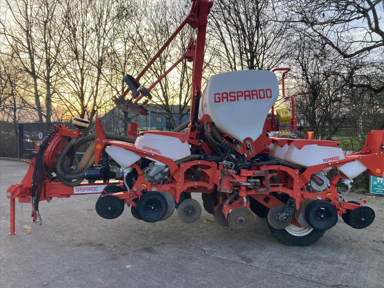 RENATA CHRONO 8 ROW MAIZE  DRILL