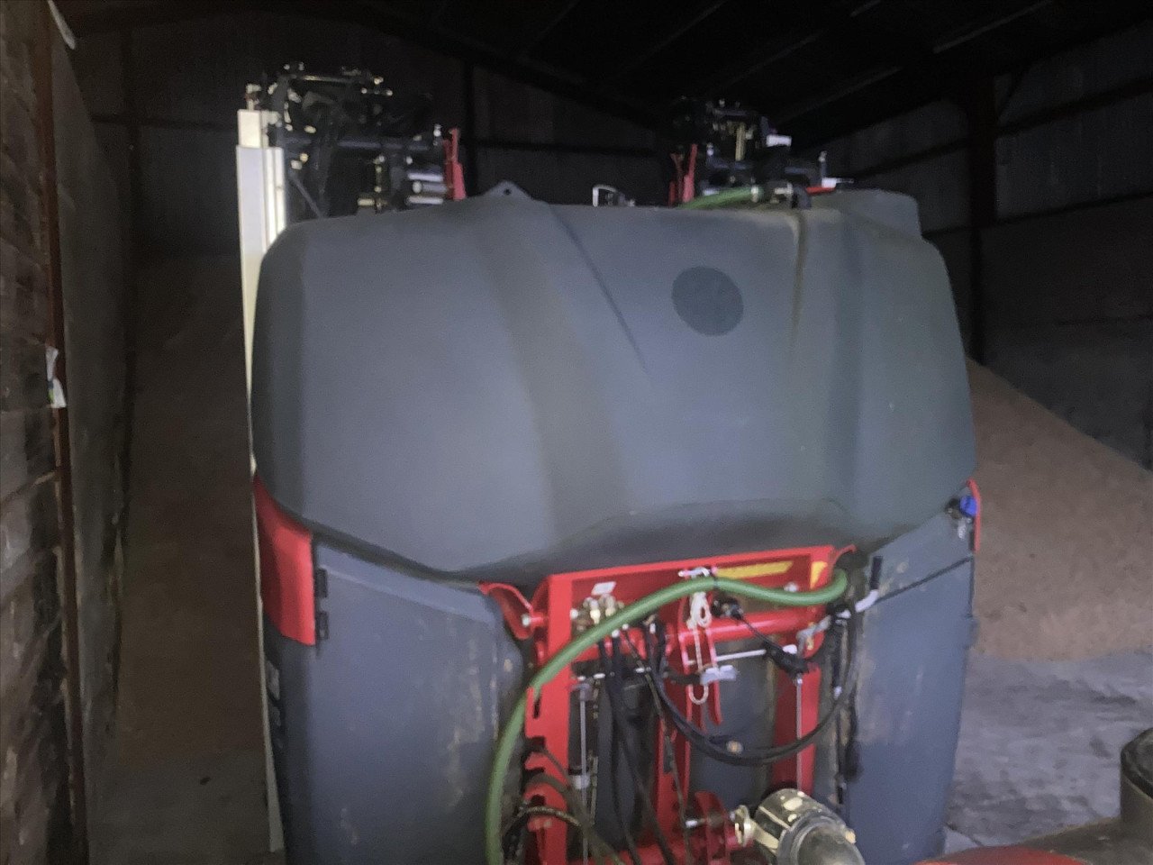 HORSCH 2.2CS 2.200L TANK & 400L CLEAN WA