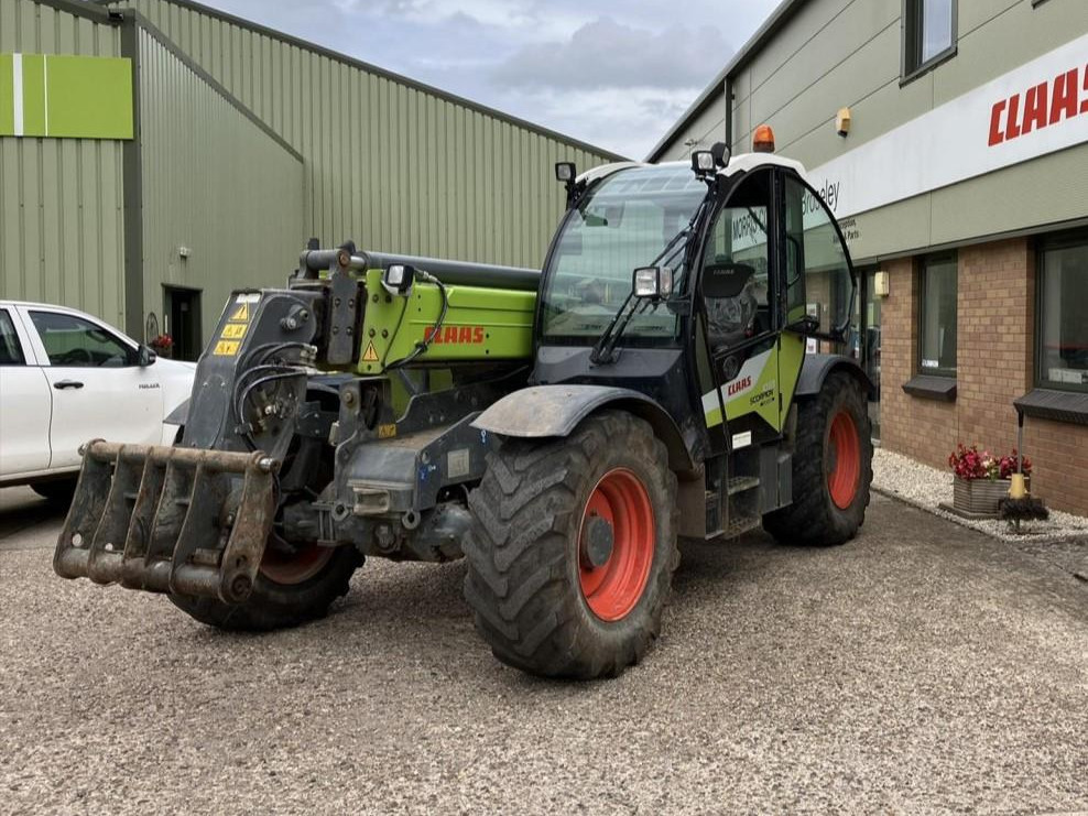 SCORPION 1033 TELEHANDLER