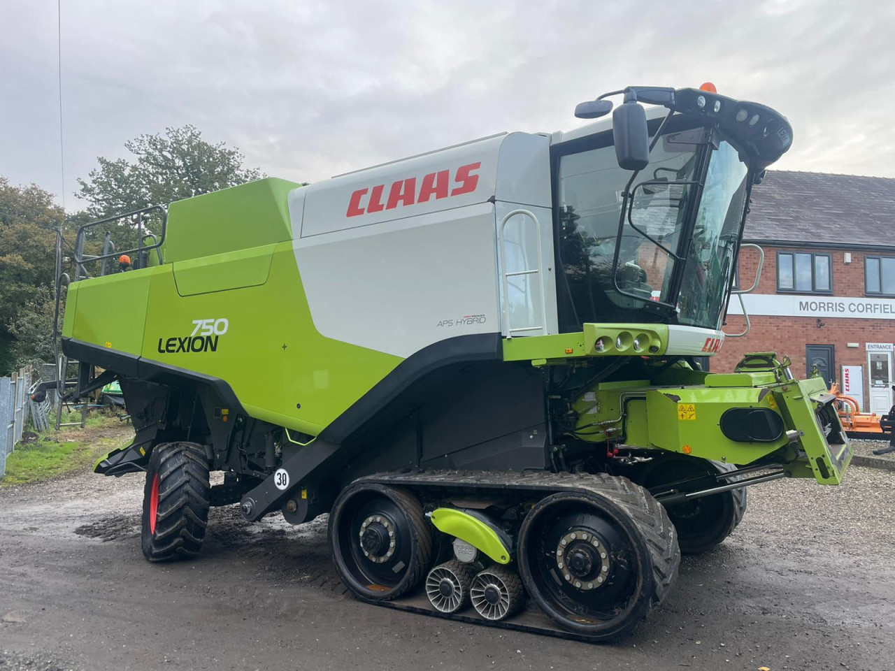 LEXION 750TT COMBINE