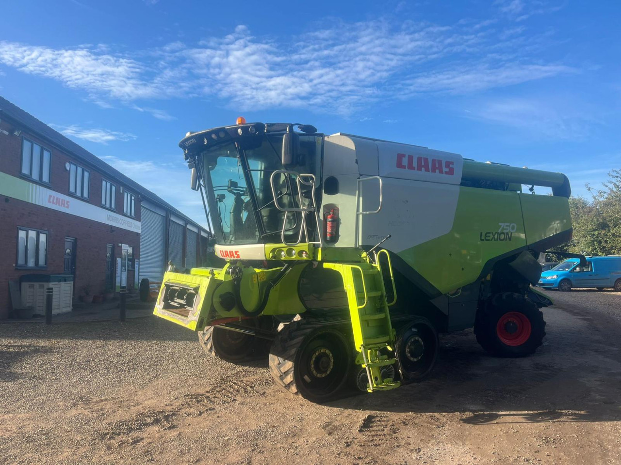 LEXION 750TT COMBINE