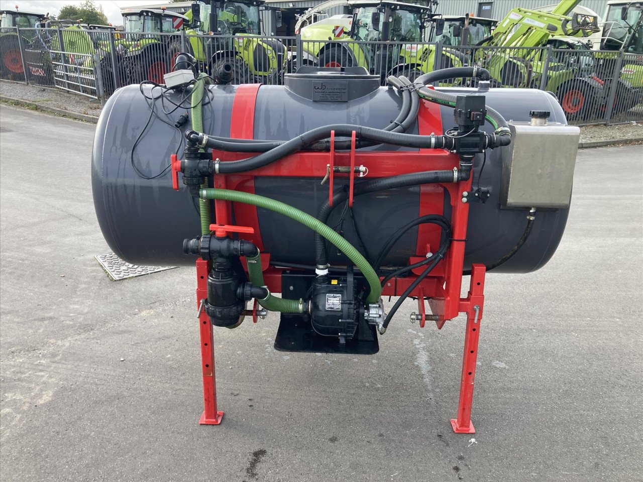 SPRAYER FRONT TANK