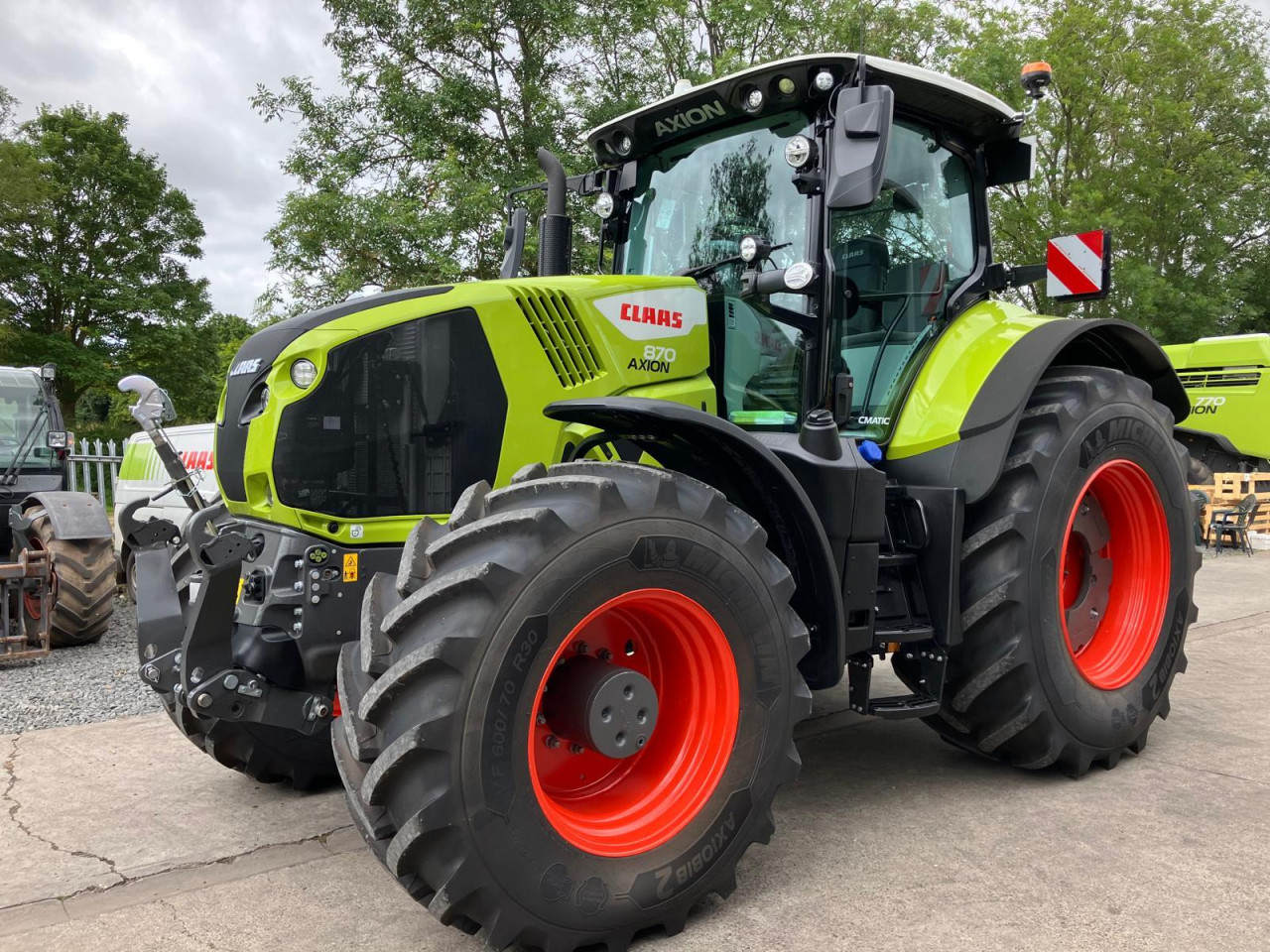 NEW 2024 AXION 870 CMATIC - STAGE V FIRST CLAAS  CMATIC FOCUS <B>(HIRE)</B>