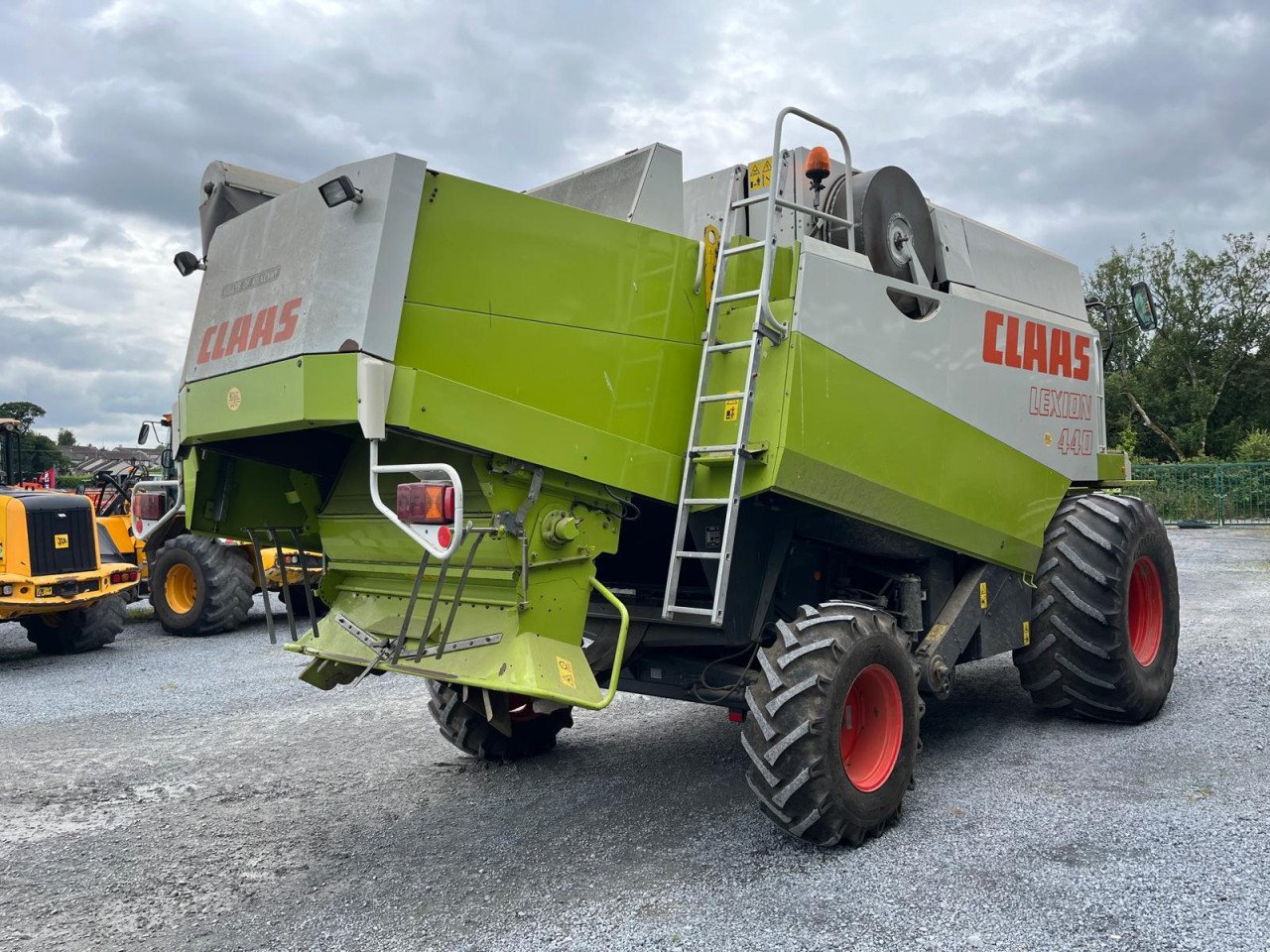 LEXION 440