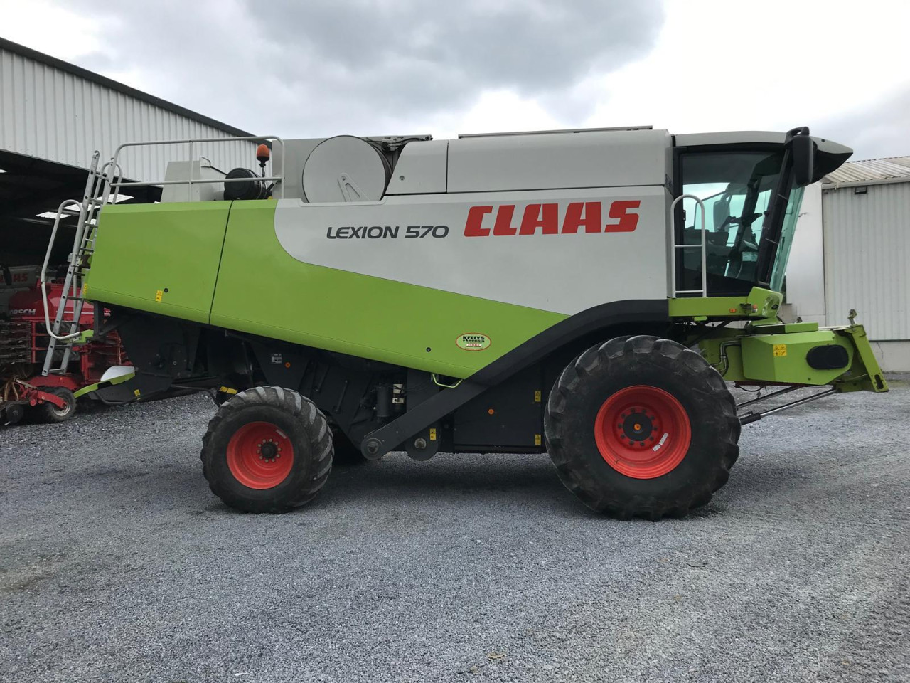 LEXION 570