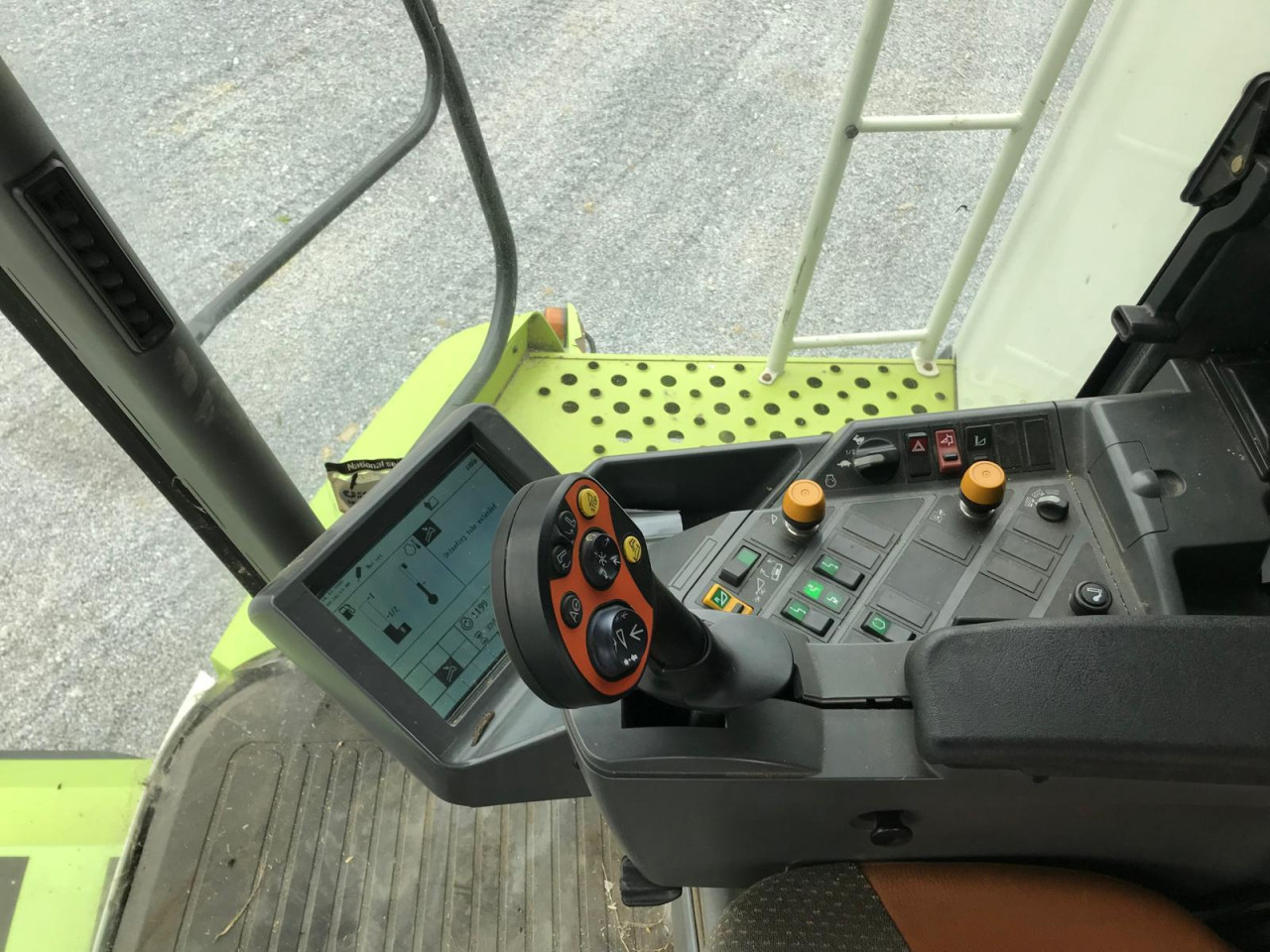 LEXION 570