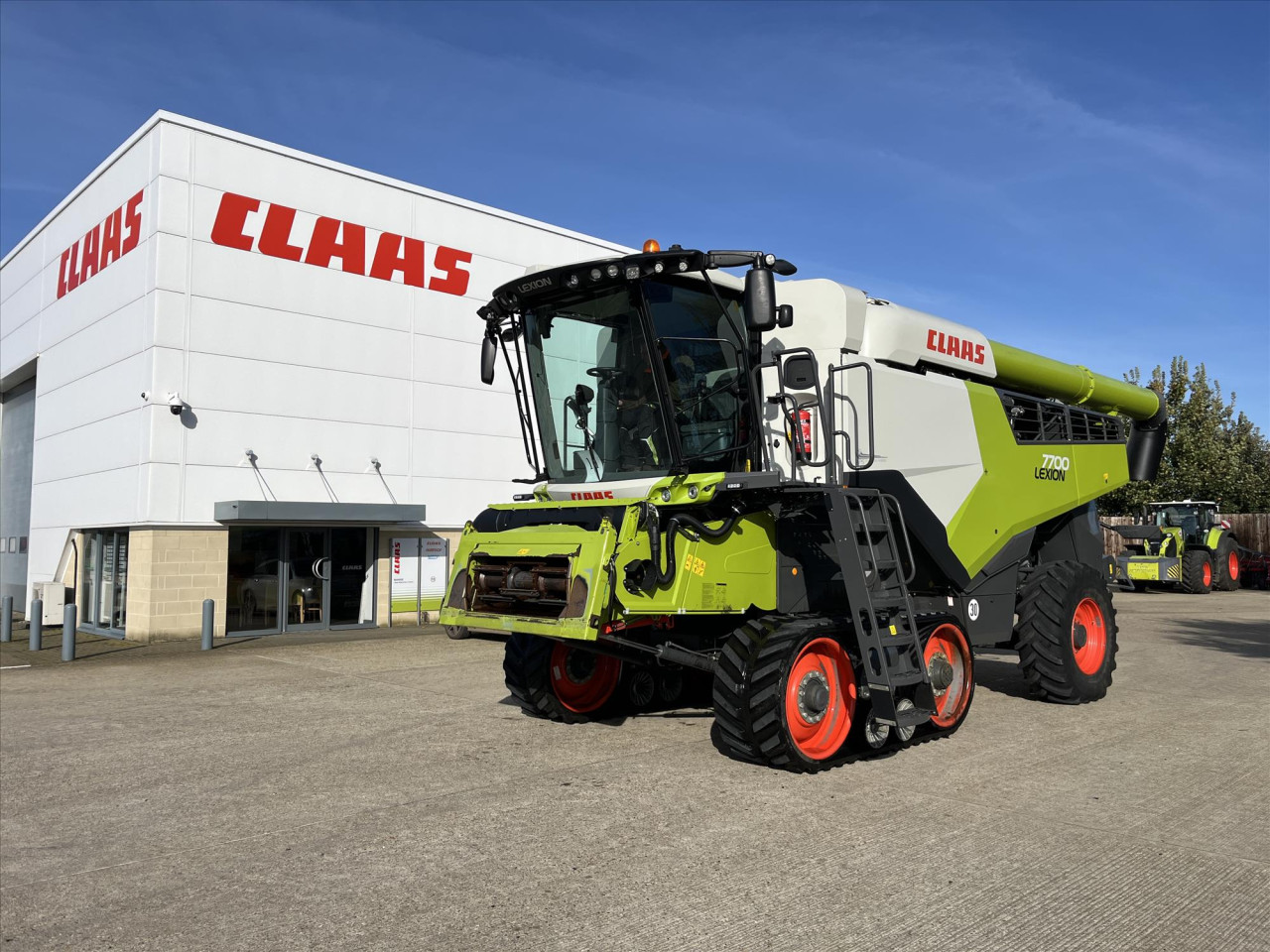 USED 2020 LEXION  7700TT