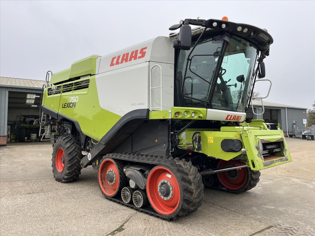 LEXION 750 TT