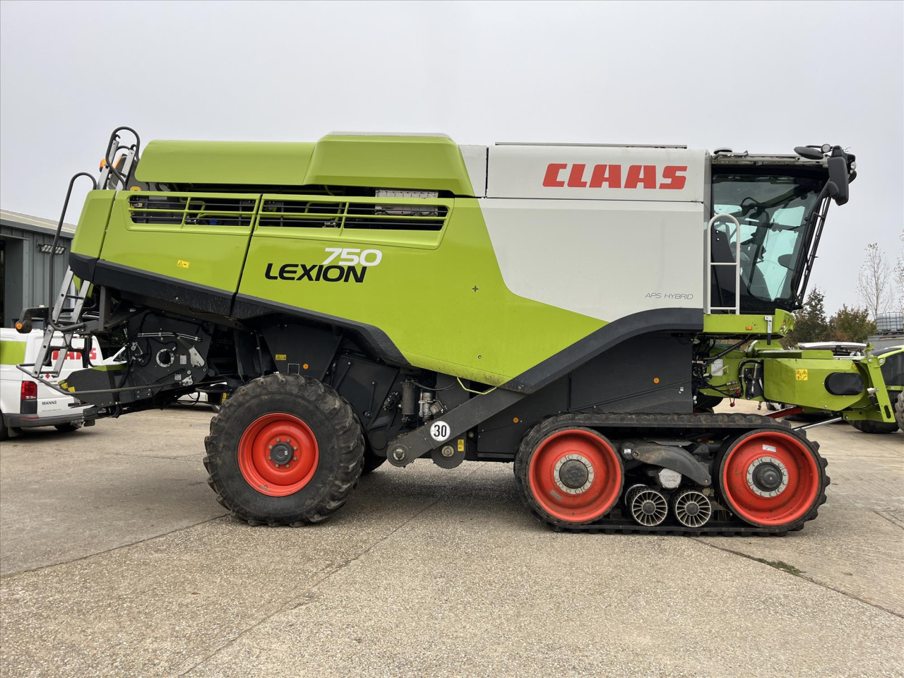 LEXION 750 TT