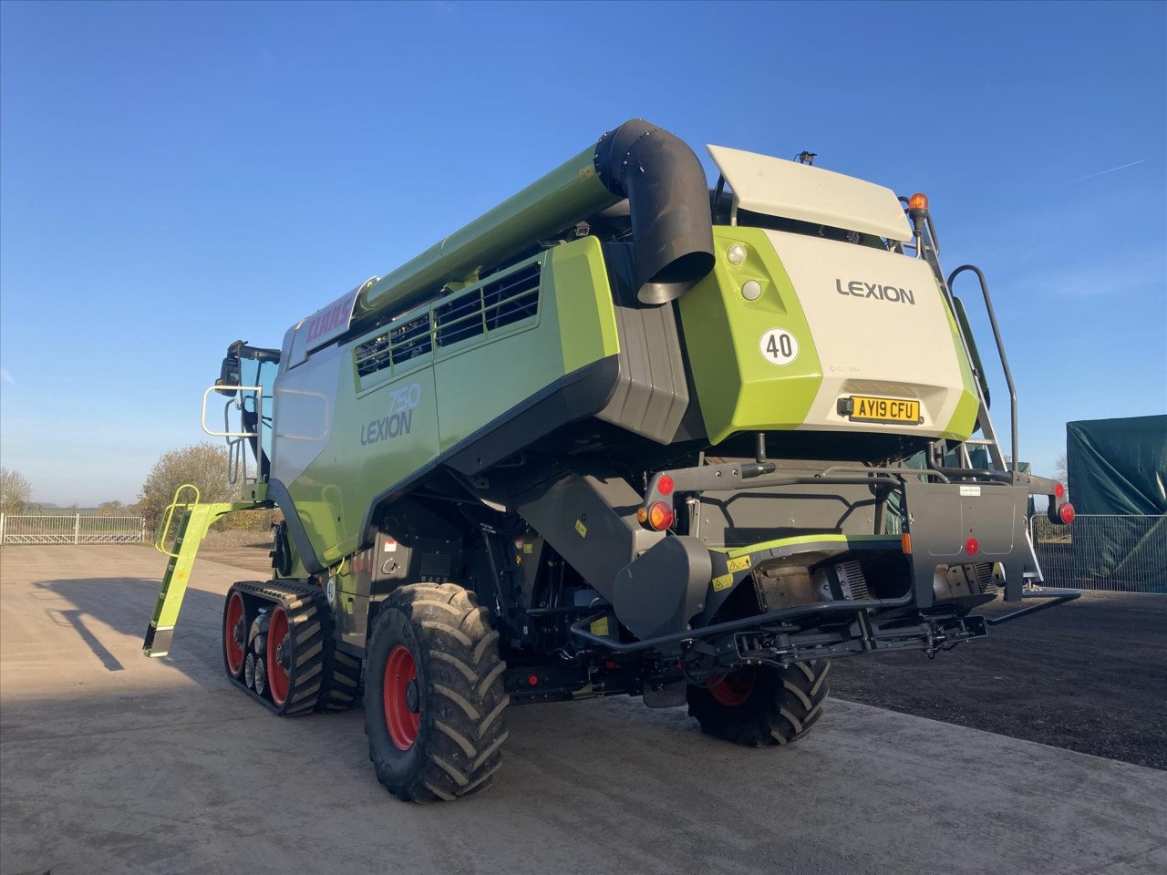 LEXION 750 TT