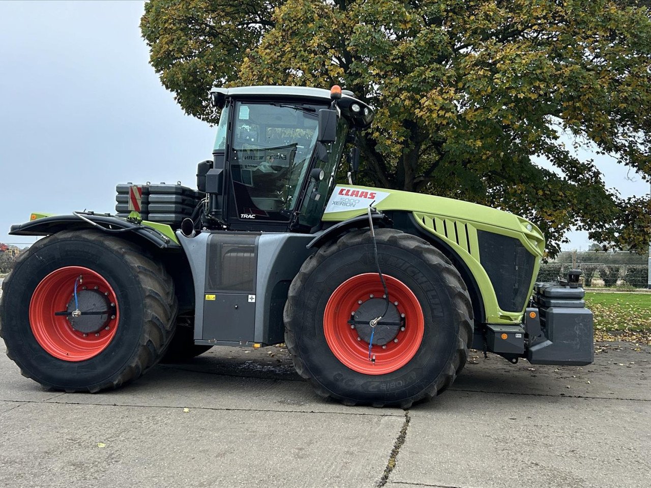 XERION 5000 TRAC +