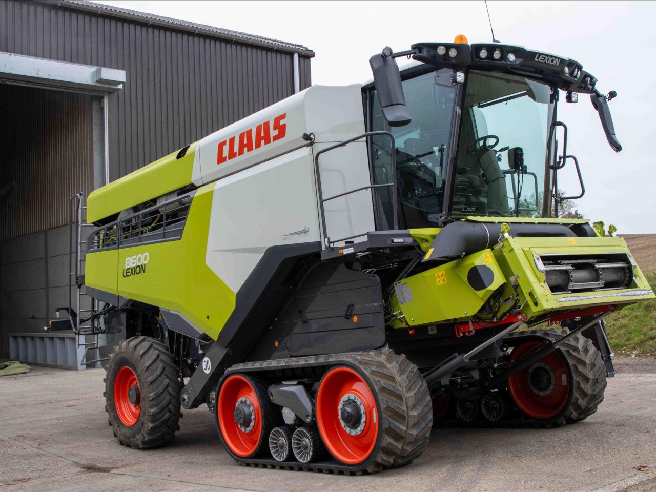 LEXION 8600 TERRA TRAC