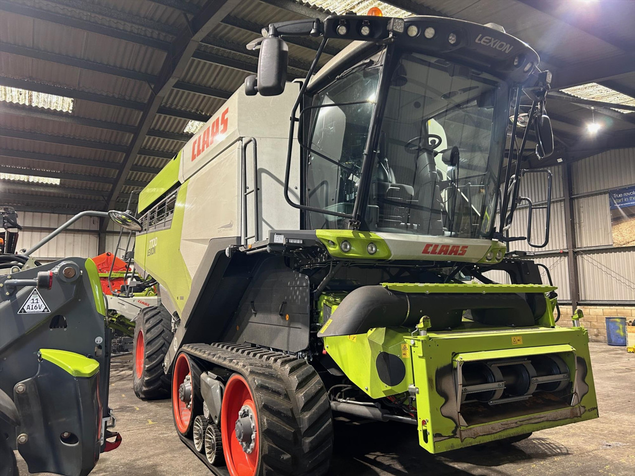 LEXION 7700 TERRA TRAC