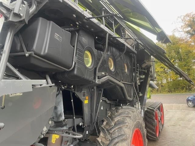 LEXION 7500 TT & CONVIO FLEX 930