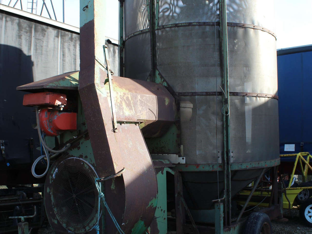 12 TONNE