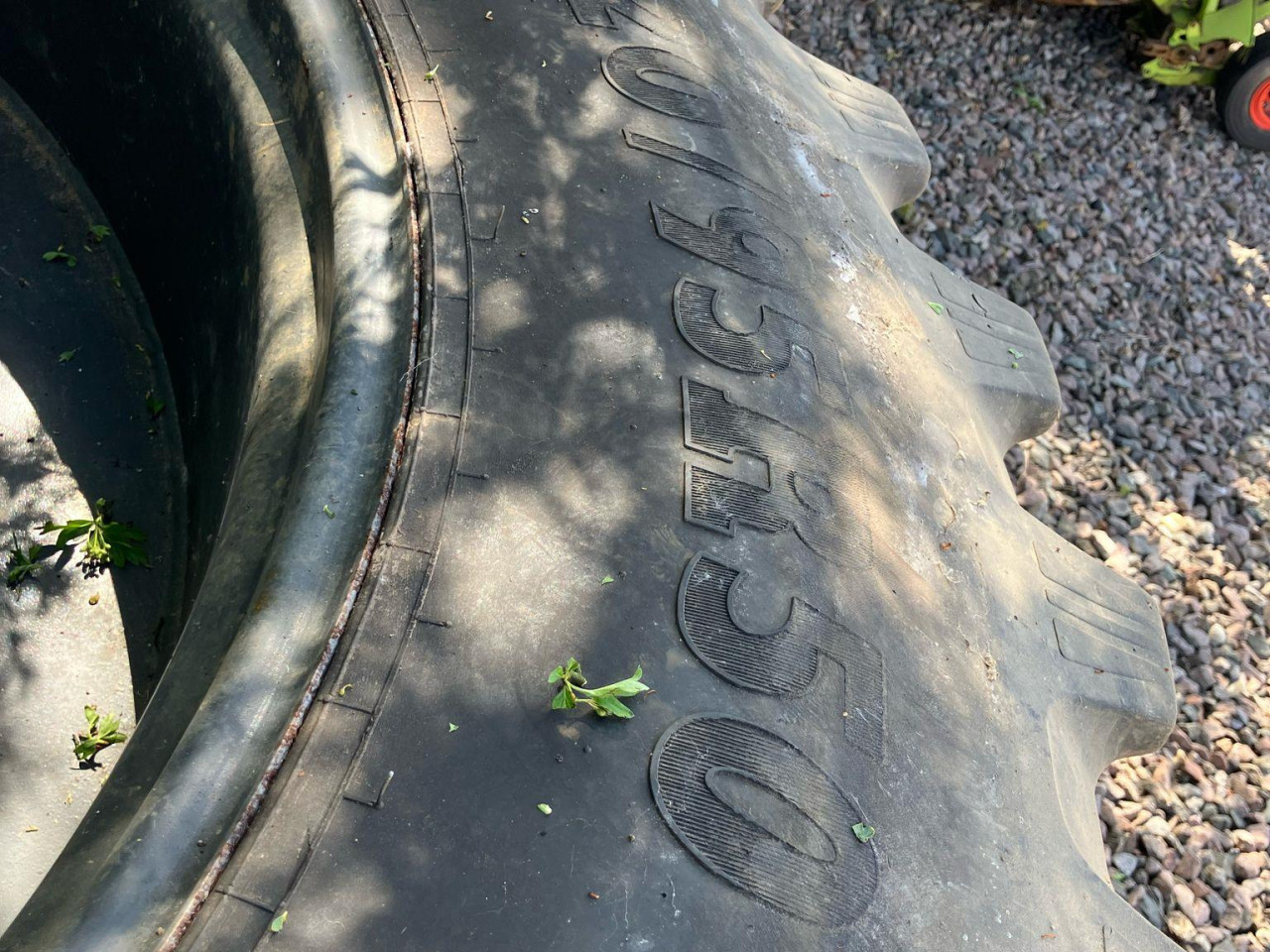 420/85 R50