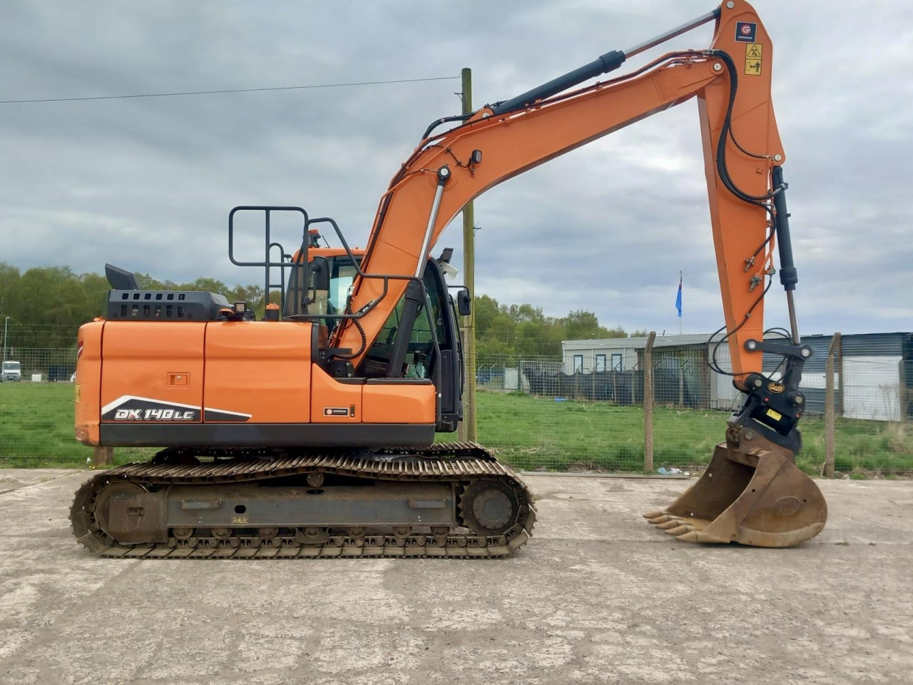 DX140LC-7