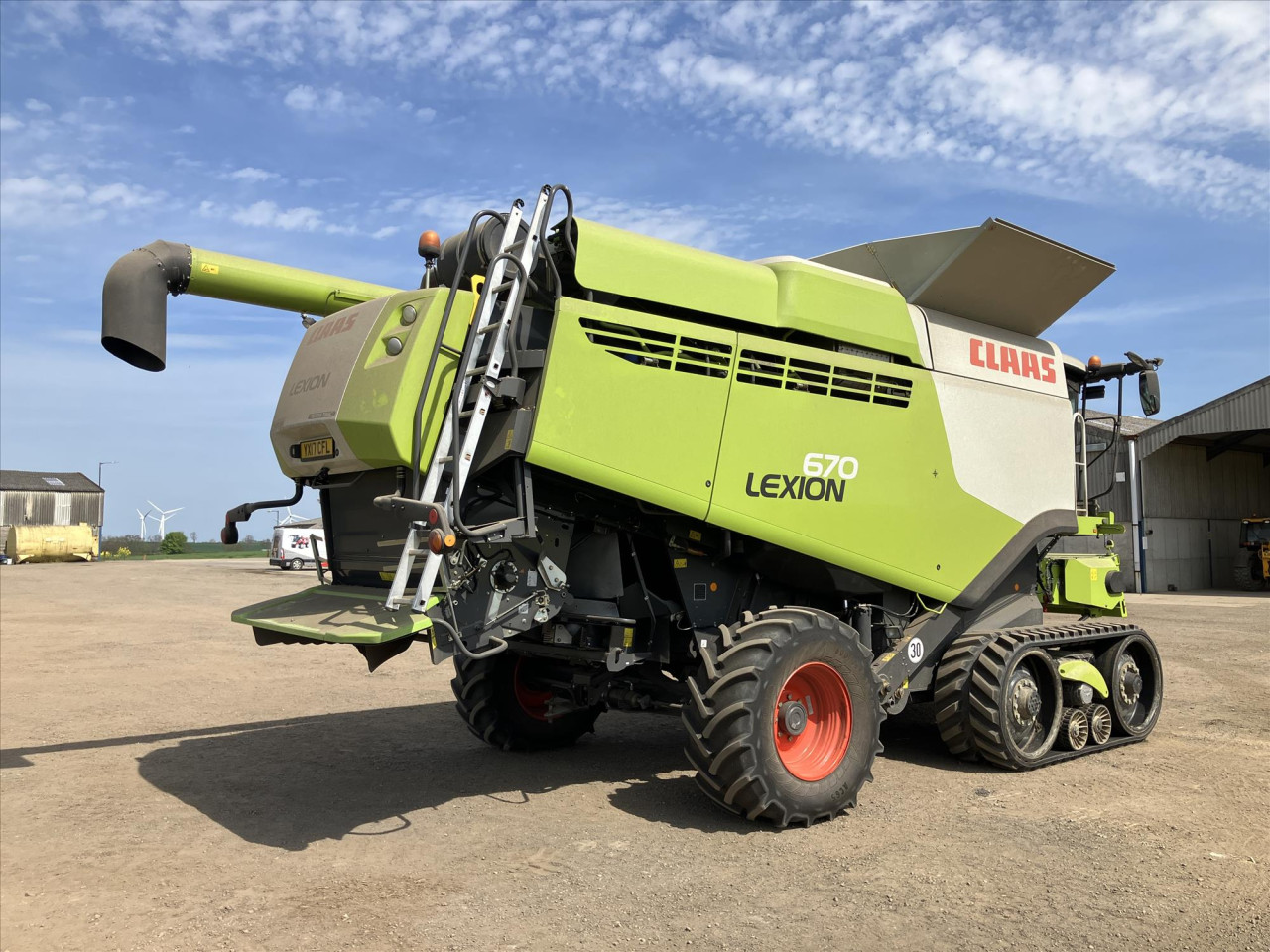 LEXION 670 TT