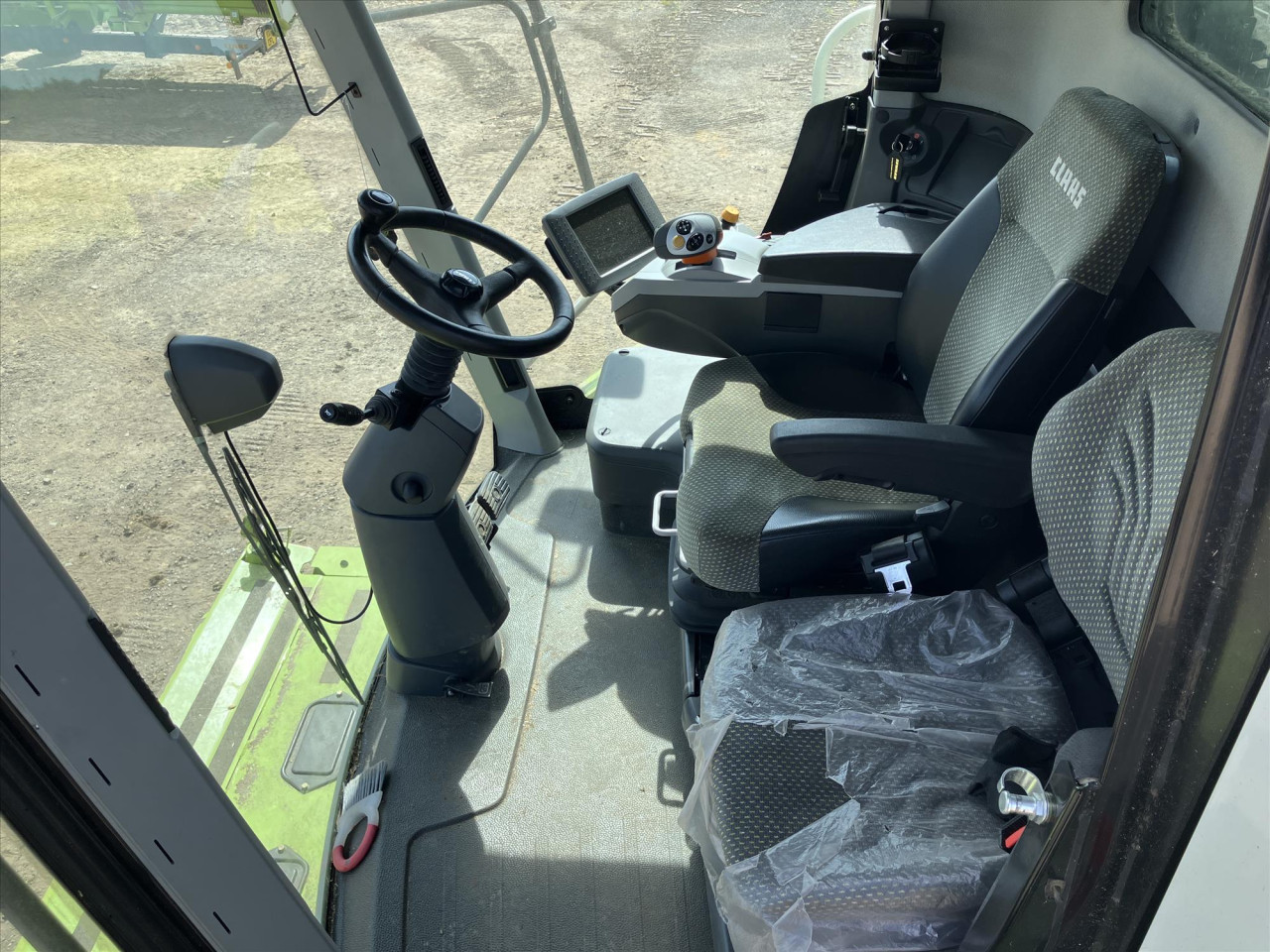 LEXION 670 TT