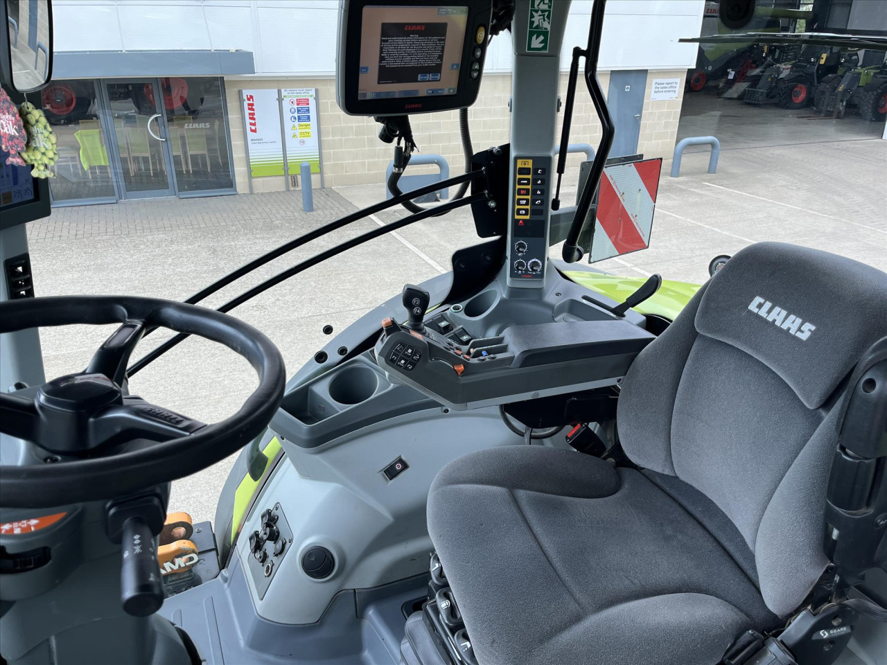 AXION 850
