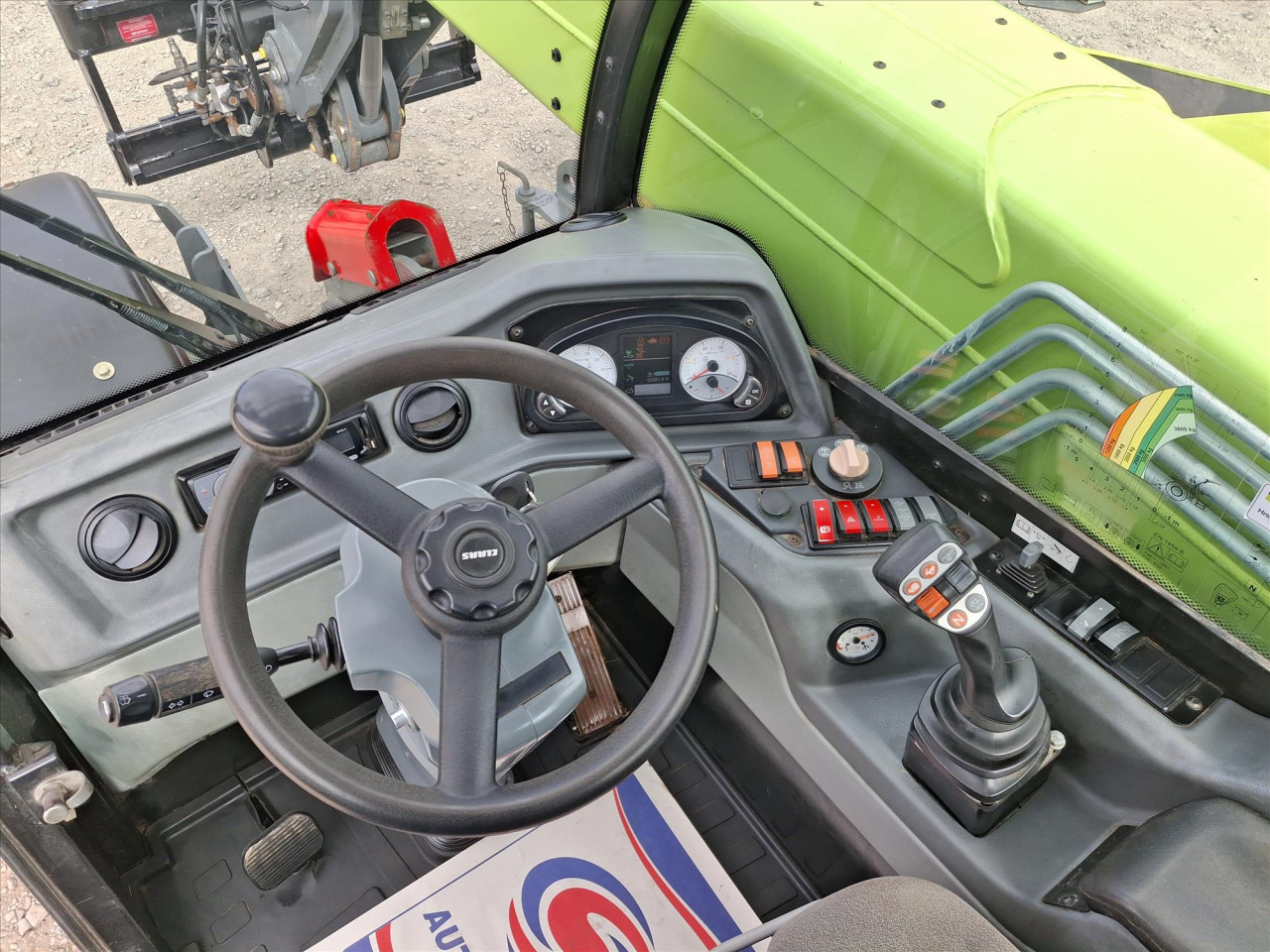 SCORPION 736