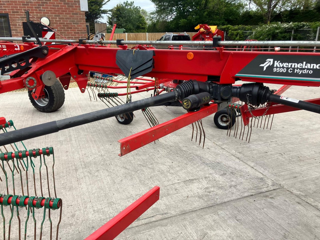 9590 C HYDRO RAKE