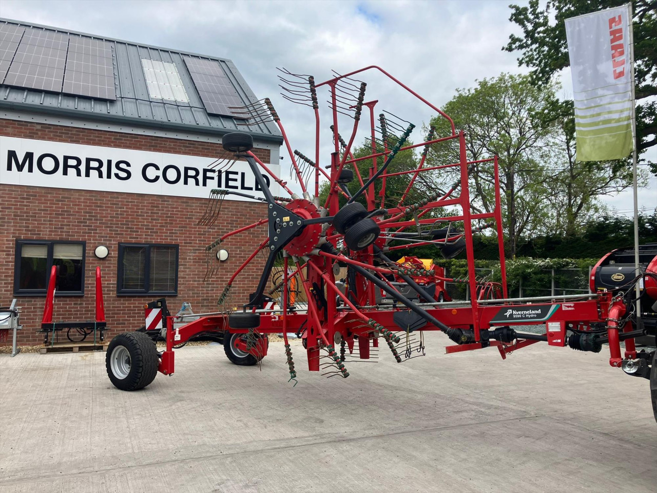 9590 C HYDRO RAKE