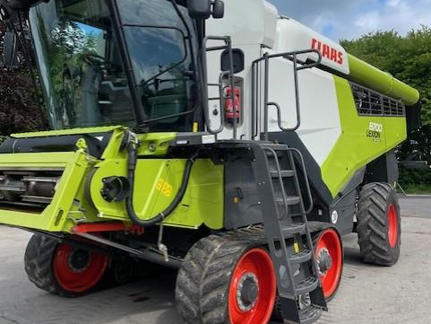 LEXION 8700TT