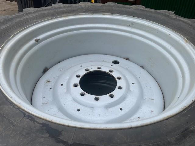 VF710/70R42
