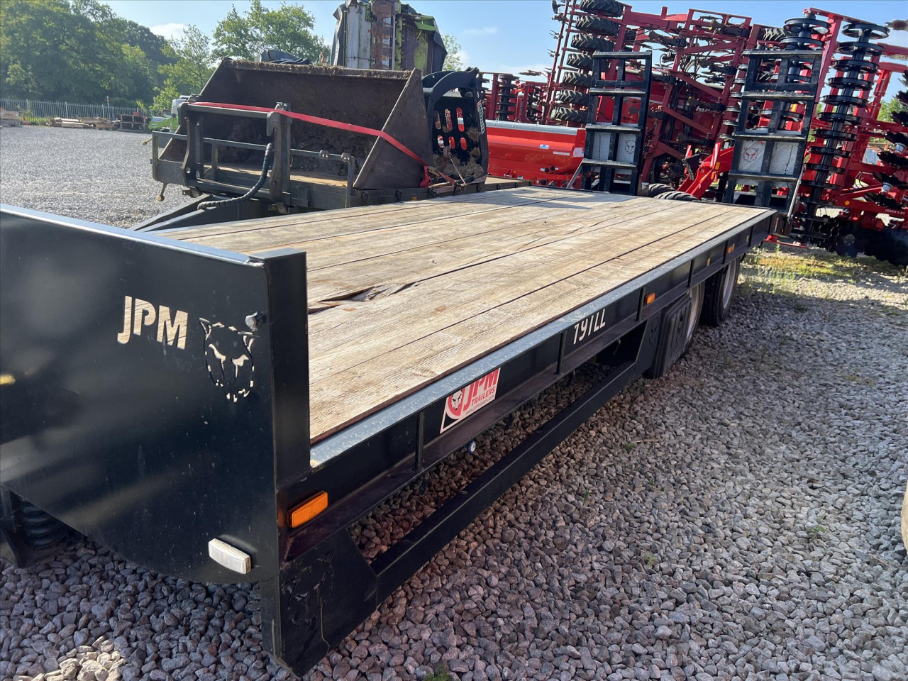JPM LOW LOADER