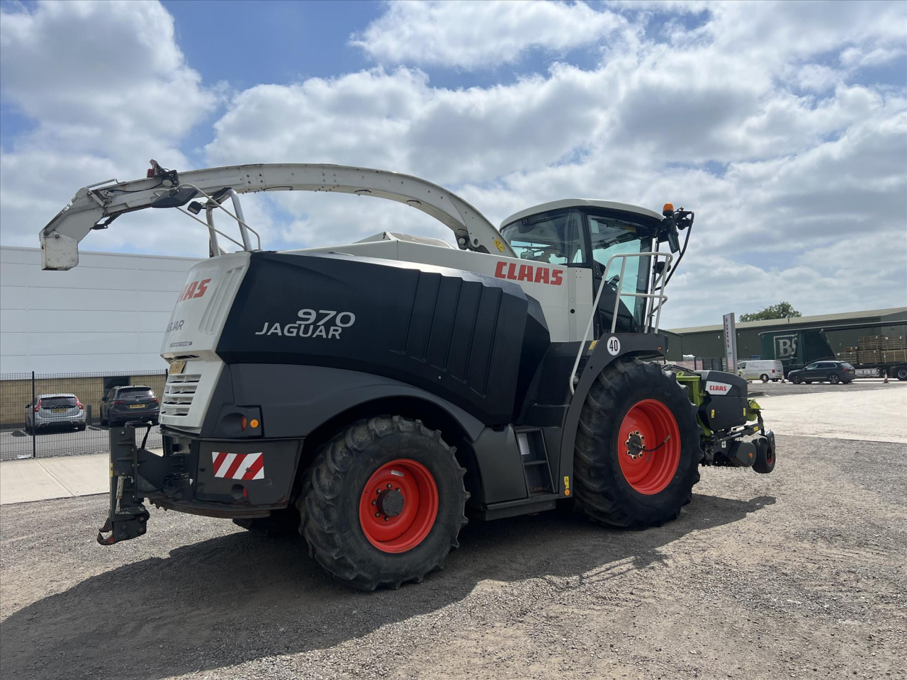 USED 2012 CLAAS SELF PROP     FRGR J970 4WD