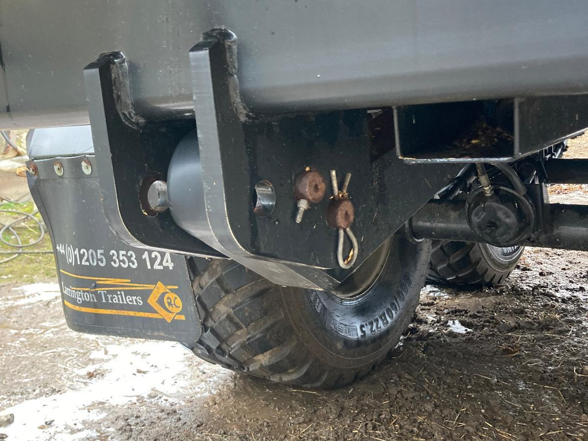 18 GRAIN TRAILER