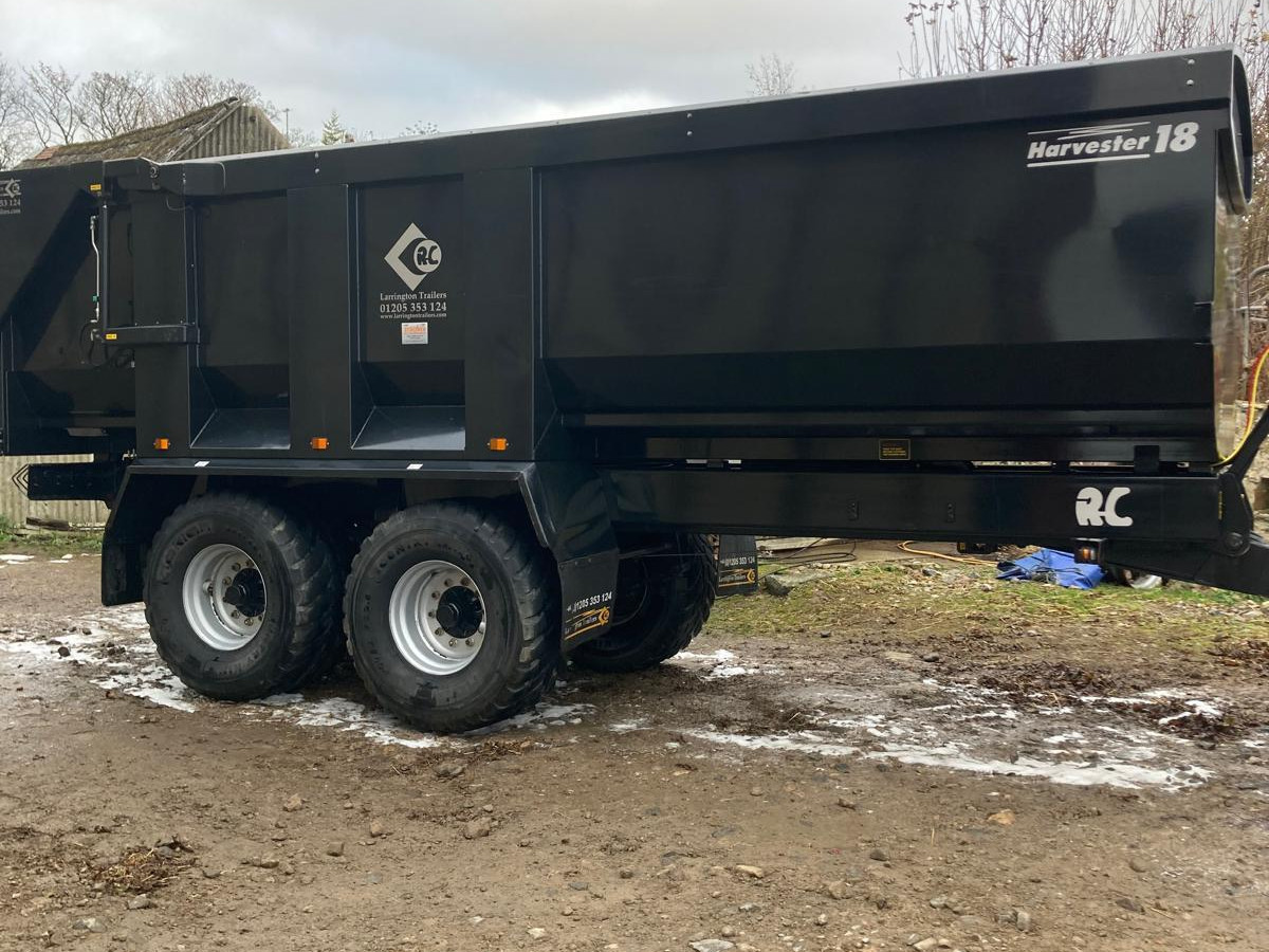 18 GRAIN TRAILER