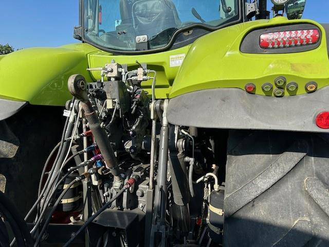 AXION 830