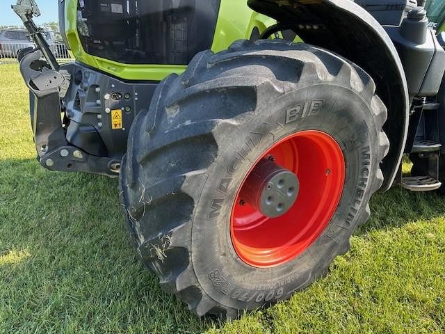 AXION 830