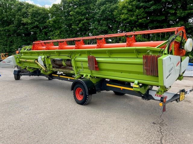 LEXION 750 COMBINE