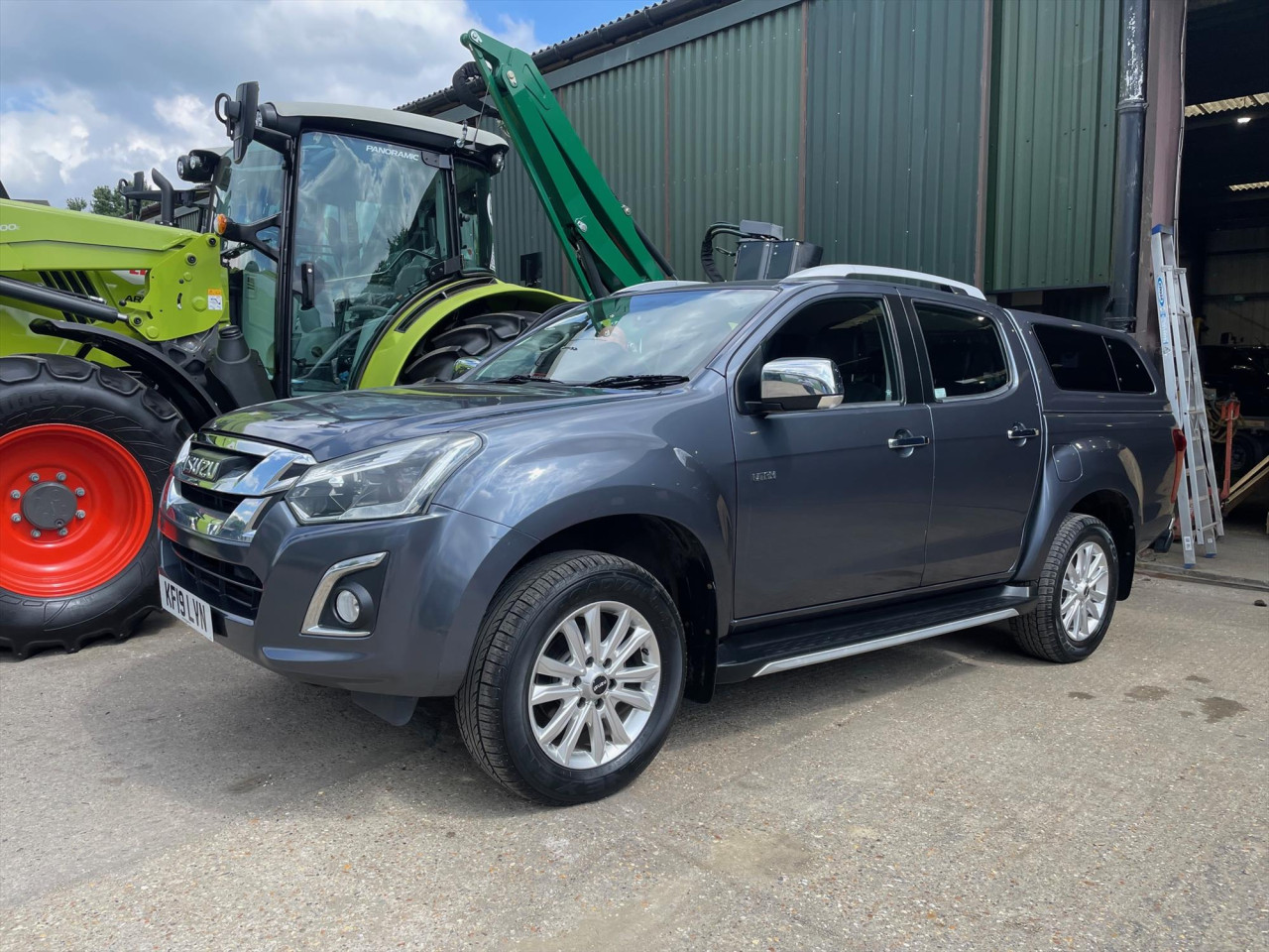 ISUZU D-MAX