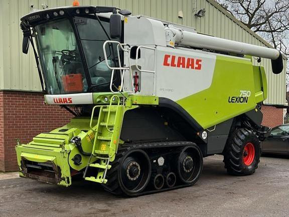 LEXION 750 TT