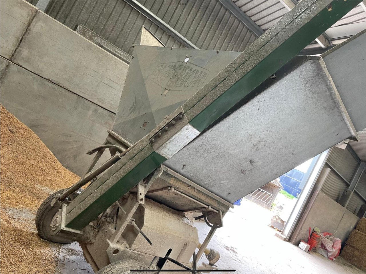 SM6000 ROLLER MILL