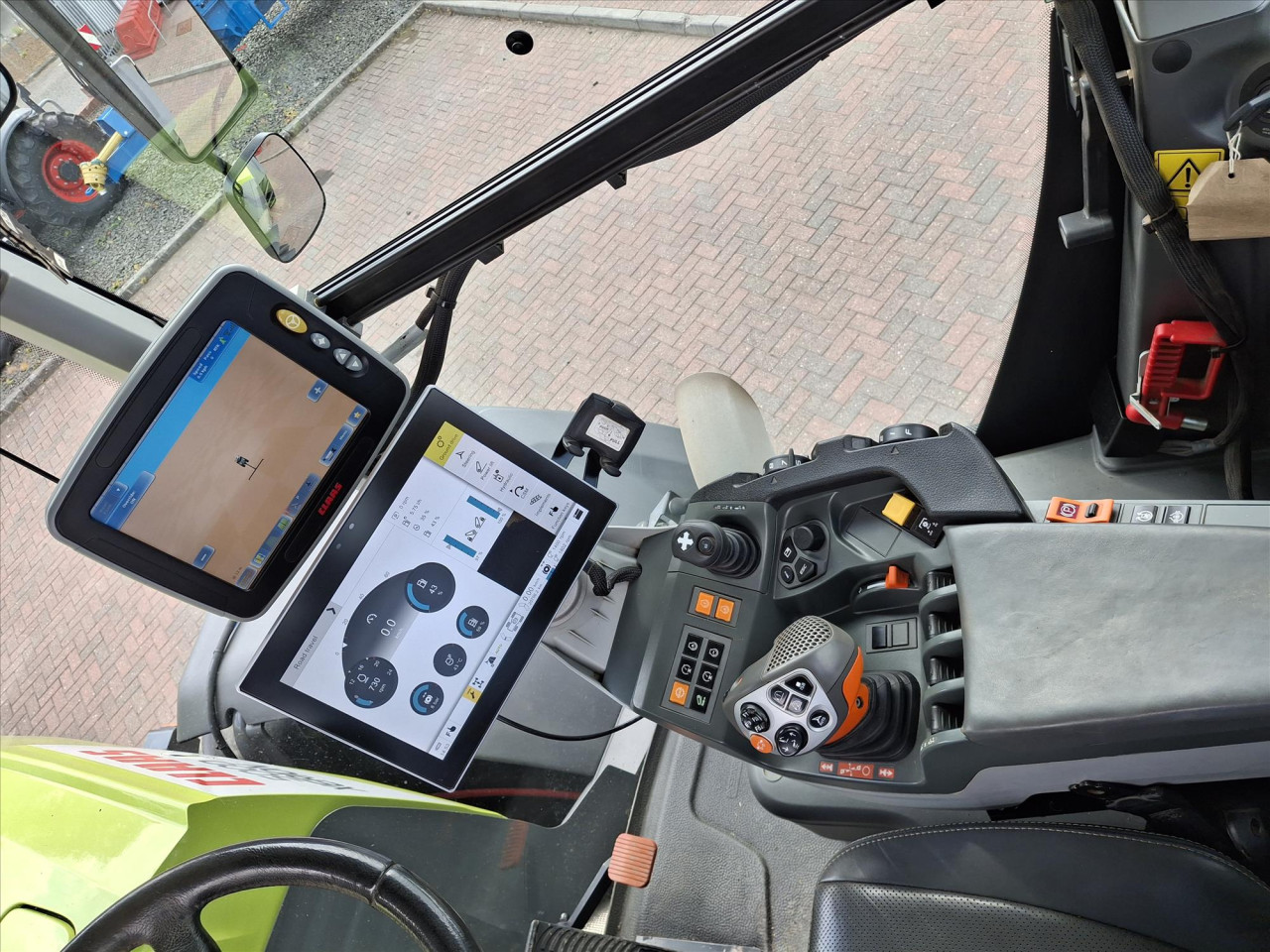 XERION 5000