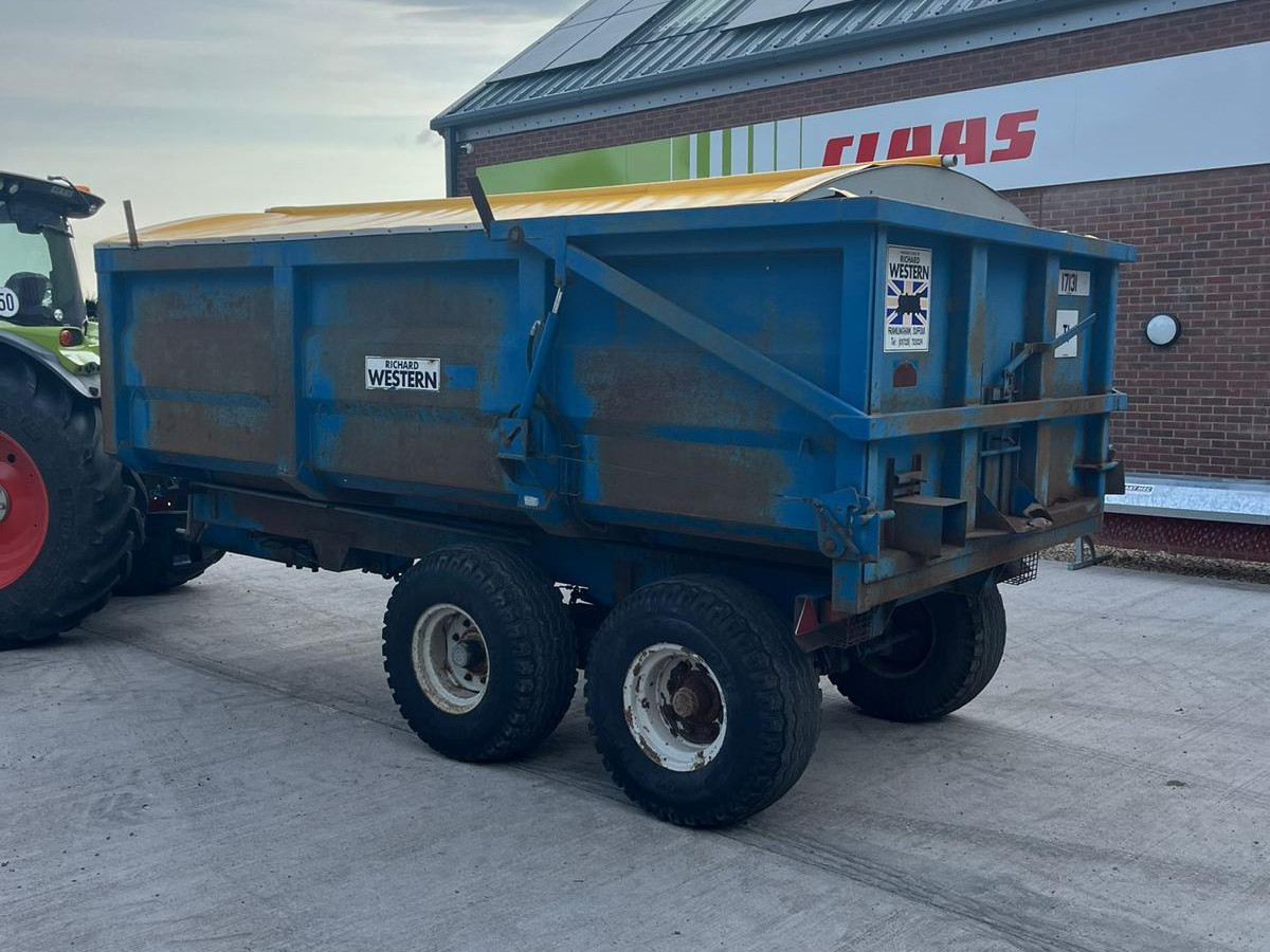 10 T TANDEM AXLE