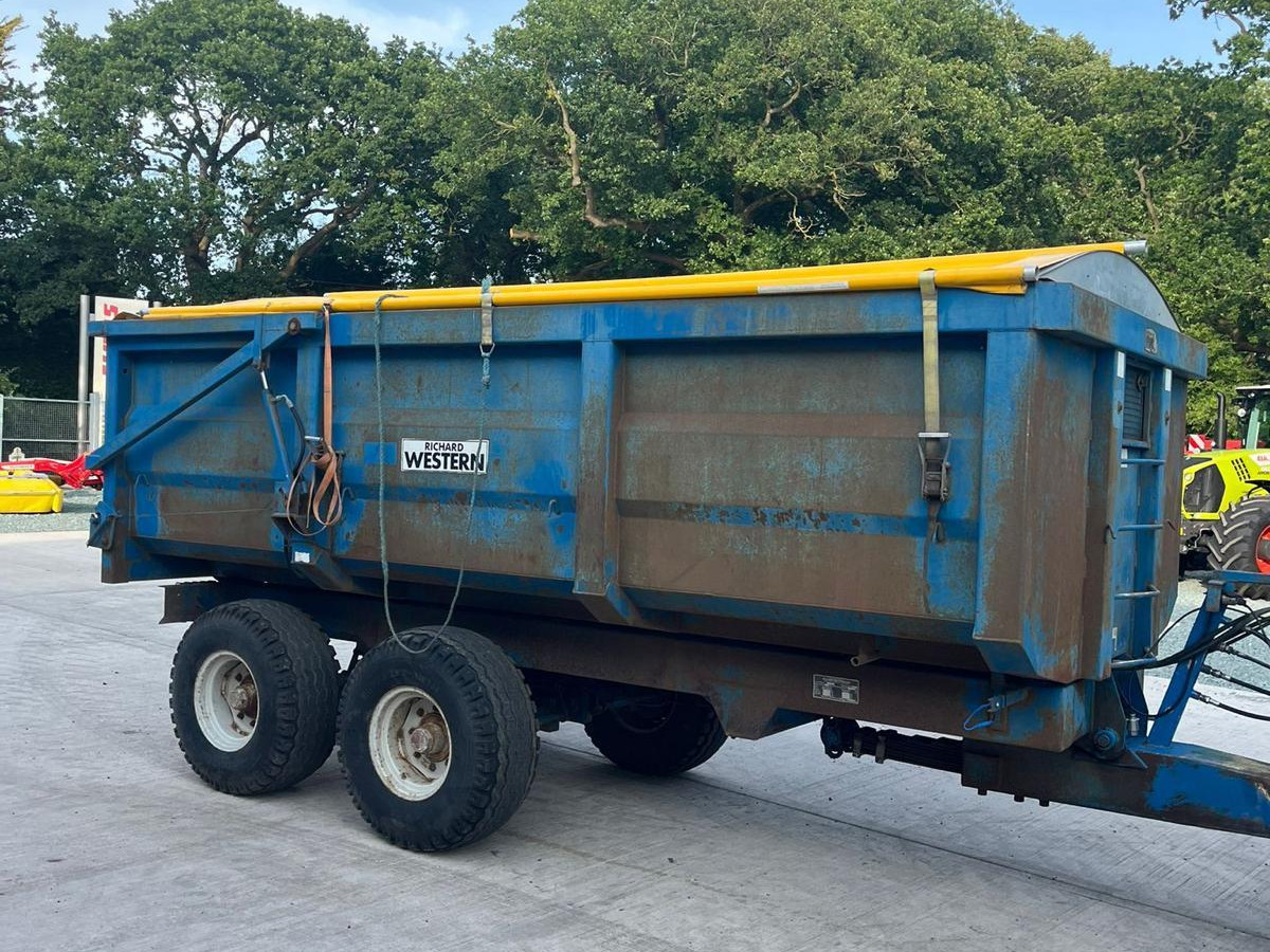 10 T TANDEM AXLE