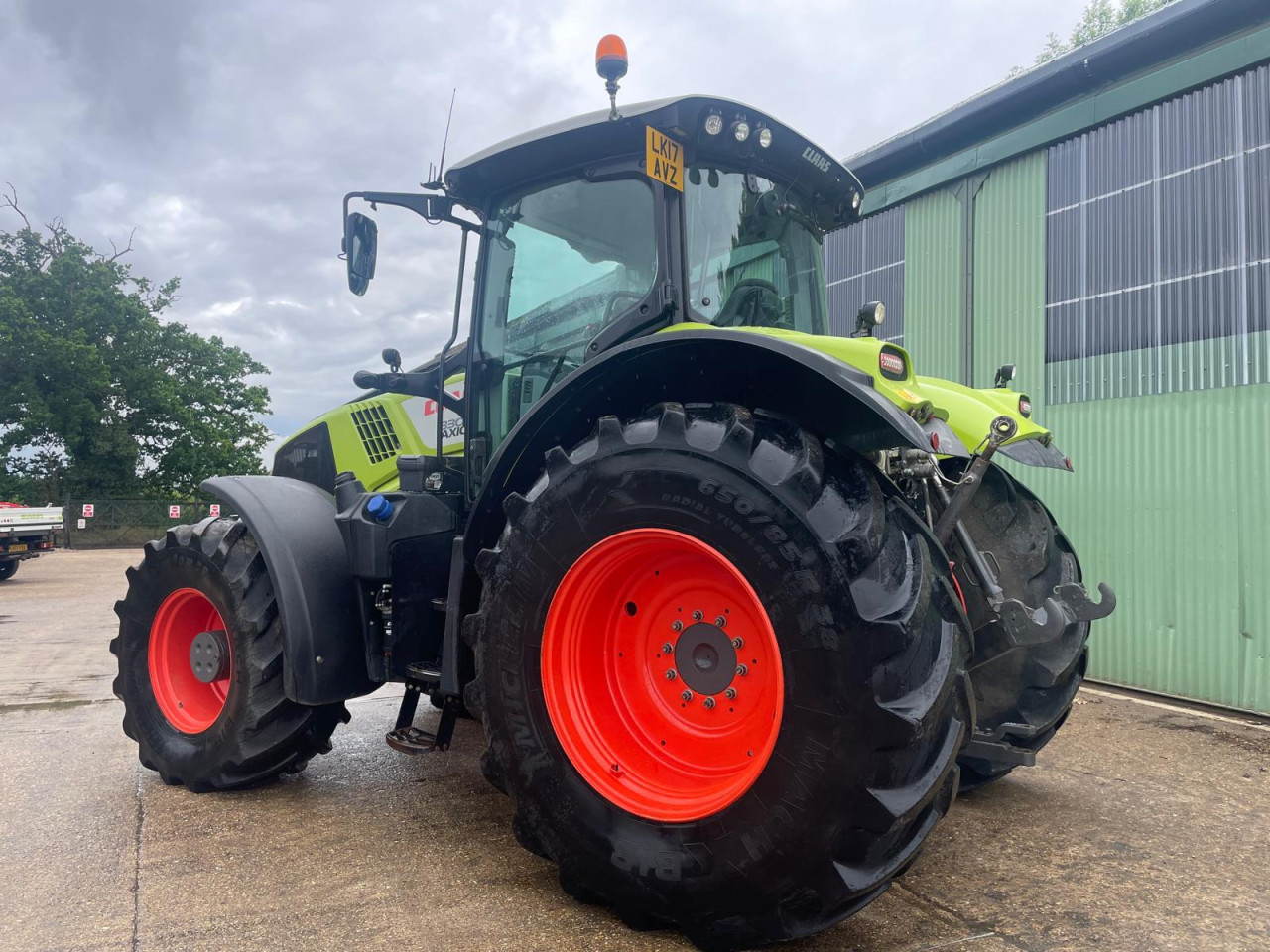 AXION 830