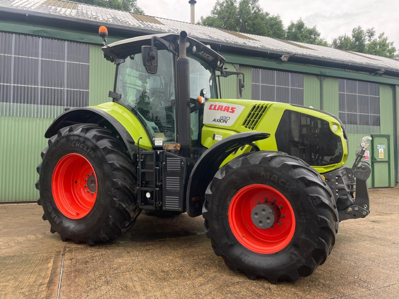 AXION 830